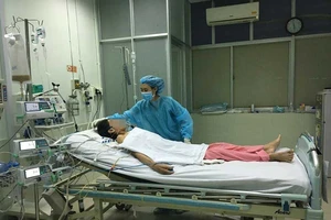 Ca mổ tim đặc biệt cứu bệnh nhân HIV 