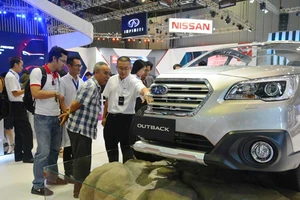 Thuế giảm, ô tô giá rẻ tràn vào Việt Nam