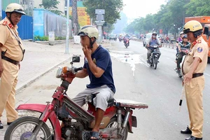 Thu hồi xe máy cũ nát ra sao?