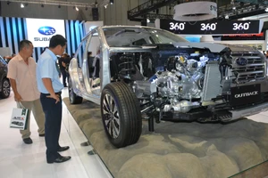 Thuế bằng 0%, có nên tiếp tục phát triển ô tô ? 