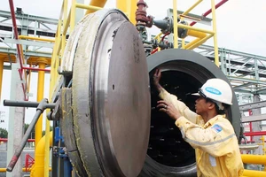 Chính phủ bảo lãnh nợ và con số 21 tỉ USD