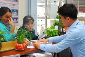 Người dân thuận lợi hơn khi làm giấy tờ nhà, đất