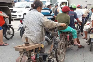 ‘Đứng tim khi gặp phải xe cũ nát!’