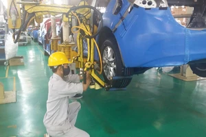 Ô tô không được bảo hành nếu dùng sai xăng