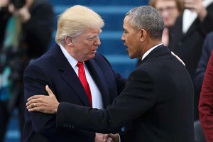 Ma trận tình báo bủa vây ông Trump