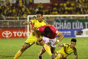 Sài Gòn FC nhấn chìm sóng vàng Sông Lam