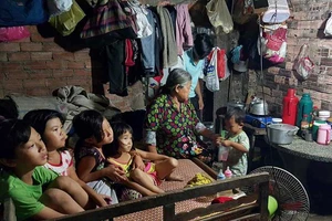 Gia đình 17 người sẽ có giấy khai sinh 