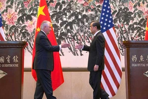 Trung Quốc lấy lòng ngoại trưởng Mỹ