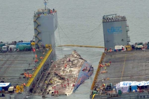 Chính trường Hàn Quốc sóng gió vì phà Sewol