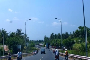 Hơn 1.750 tỉ nâng cấp quốc lộ 60 