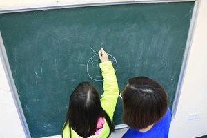 Chính sách cho trẻ tự kỷ, bao giờ?