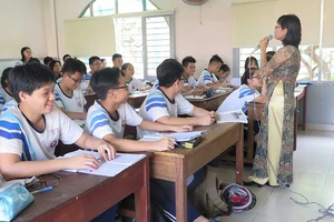 TP.HCM: Gần 20 ngàn học sinh sẽ rớt lớp 10 công lập
