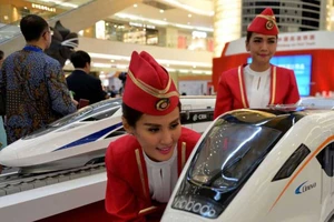 Trung Quốc ‘vỡ mộng’ xuất khẩu đường sắt cao tốc