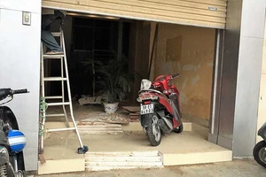 Bậc tam cấp: Có phải 'lỗi nhà nước giờ bắt dân đập'?