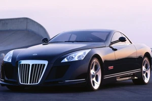 Chính phủ yêu cầu hạn chế mua ô tô đắt tiền