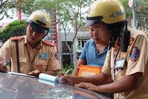 Đậu xe giao hàng cũng bị xử phạt