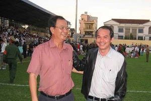 Miệng nhà quan… 