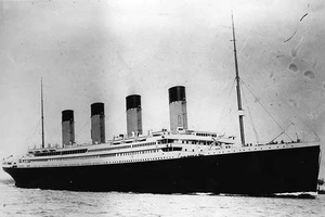 Hãy đến thăm Titanic một lần cuối