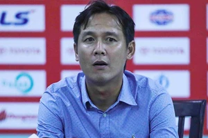 HLV Minh Phương: ‘Thua liền 6 trận thì ai cũng mệt mỏi’