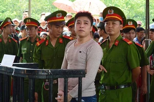 Tử hình kẻ giết vợ con trưởng Ban Dân vận