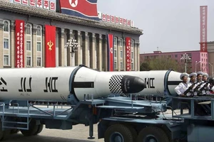 Triều Tiên giới thiệu tên lửa đạn đạo liên lục địa mới