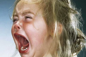 Mỹ siết dùng thuốc giảm đau với trẻ em