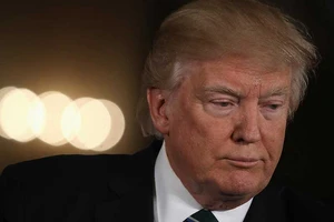 Ông Trump ‘nước rút’ cho mốc 100 ngày