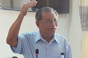 Chất vấn gay gắt 2 vụ phá rừng ở Phú Yên