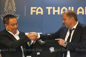 Thái Lan và giấc mơ World Cup 2022 cùng HLV Rajevac 
