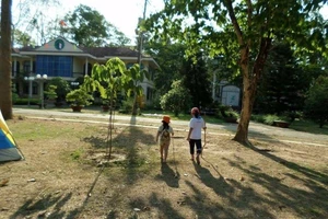 Cứ thả con ra đi 