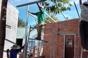 Mẹ điên Ngọc Hâng có nhà mới! 