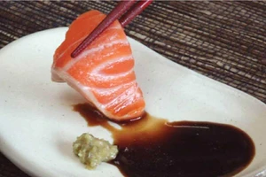 Ngày càng nhiều người nhiễm ký sinh trùng vì ăn cá sống