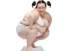 Phình bụng vì căng đầu