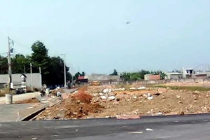 Đất đã bị ngăn chặn, vẫn cho sang tên