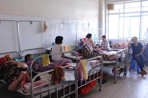 Bệnh viện ở Đà Nẵng quá tải