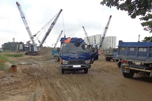 Đóng toàn bộ các bến sông bán vật liệu ở quận 12 