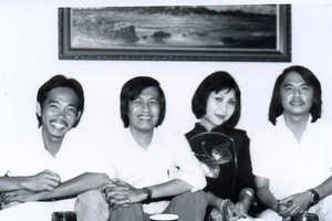 Nguyễn Tất Nhiên: Một đời thơ bi thiết