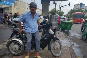 Bác xe ôm tai biến chuẩn bị… đổi nghề
