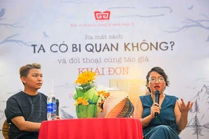 Cây bút Khải Đơn: Tiền hay tự do hạnh phúc?