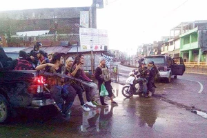 Đồng bọn bị bắt, IS mai phục ‘giết người diệt khẩu'