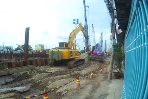 Dự án khủng đe dọa hàng trăm nhà dân