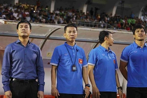 HLV Hữu Thắng mất hai phó tướng giỏi