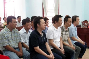 Bị cáo khai dùng tiền bảo kê để ‘chạy chức’