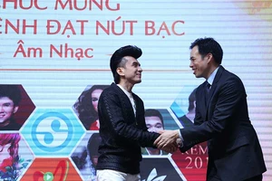 Đan Trường, Việt Hương công bố thông tin qua YouTube 