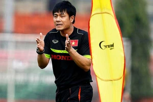 HLV Hữu Thắng và canh bạc khó SEA Games