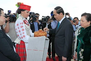 Chủ tịch nước Trần Đại Quang sang thăm Belarus