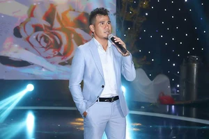 Cầu thủ Phan Thanh Bình: Nhờ bolero kết nối với con gái