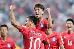 Hàn Quốc và Uzbekistan đua nước rút