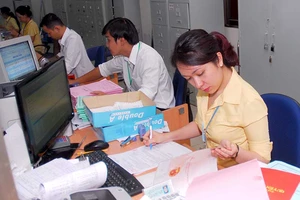 Cấp phép xây dựng: Chỉ cần ở nhà chụp ảnh, click chuột 