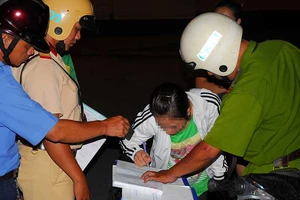 TP.HCM: Tăng cường kiểm tra đường phố sau 21 giờ